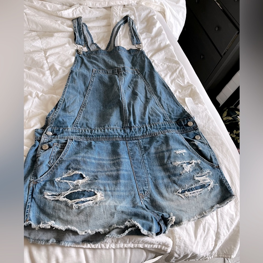 American Eagle - Overalls new with tags